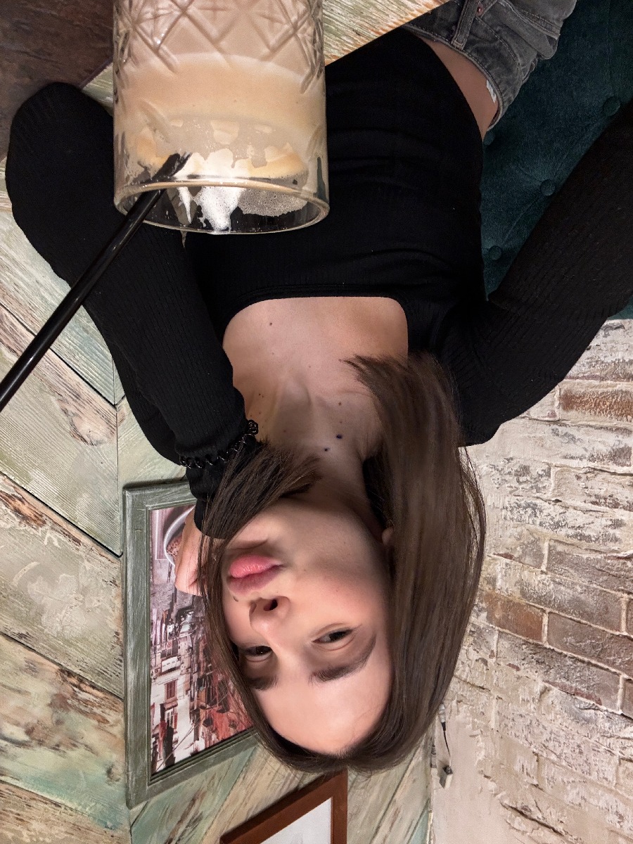 Fresh photos, fresh mood — Tina online in Banjarmasin